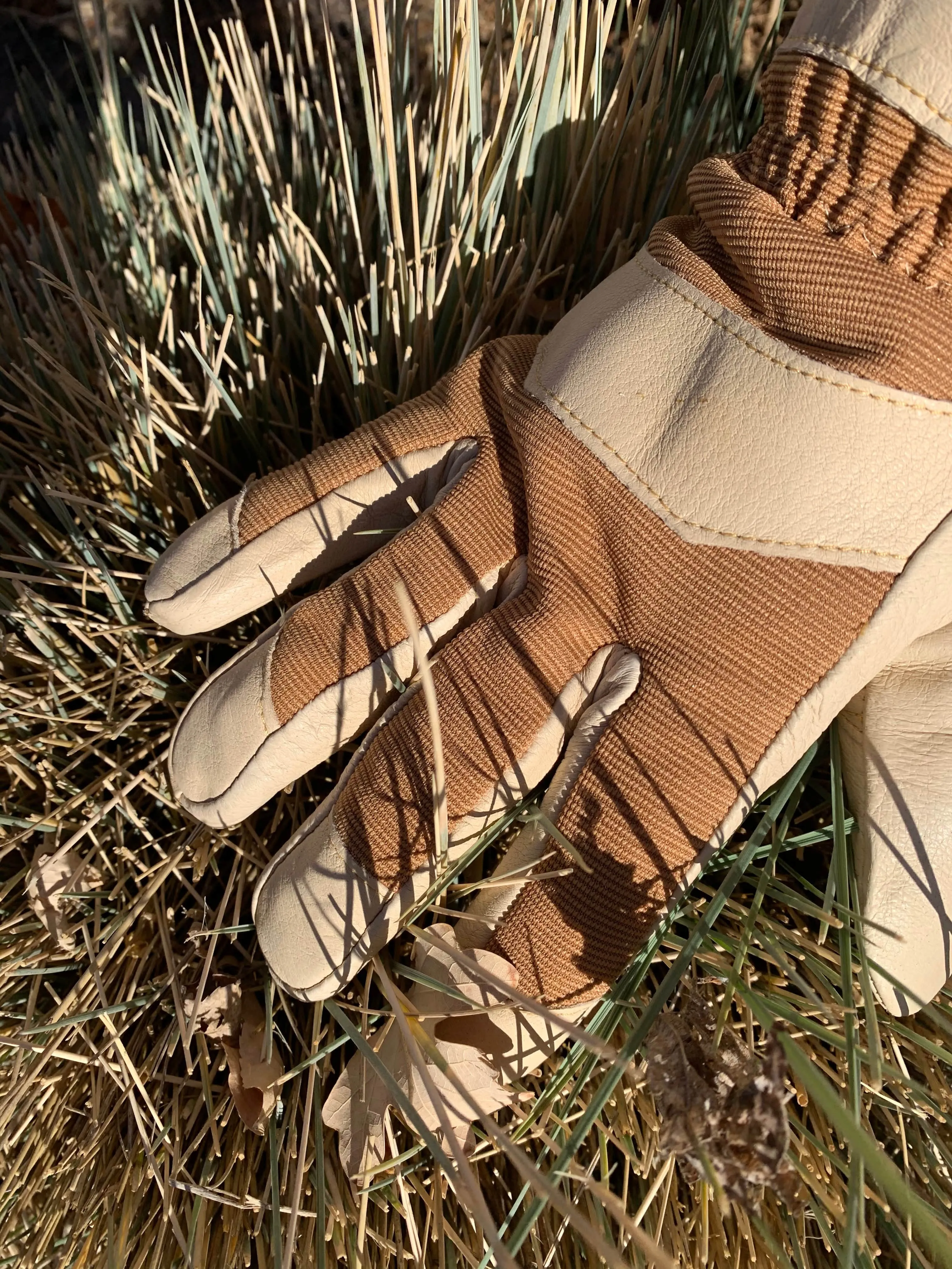 Best Gloves for Winter Work 168