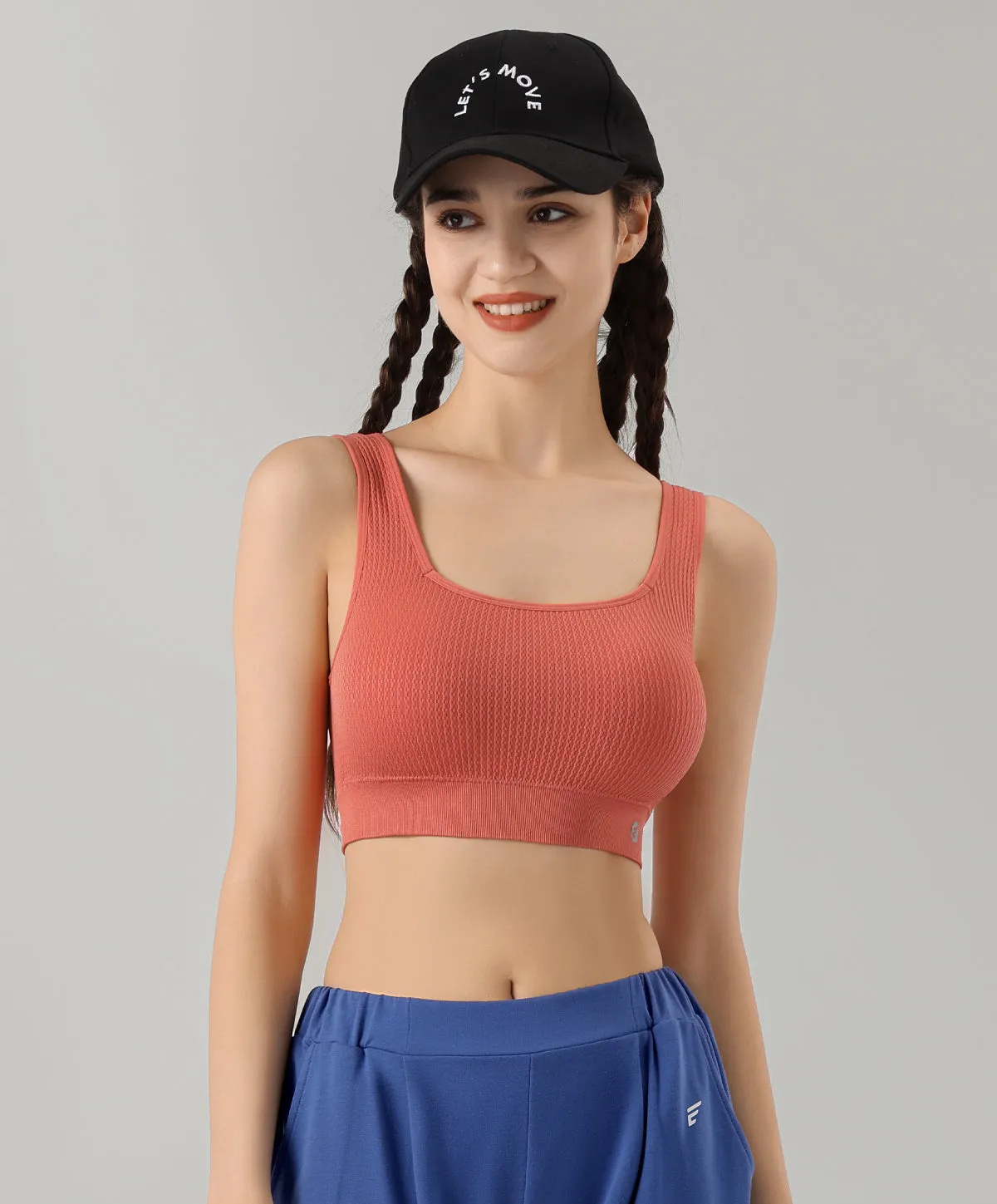 Energized Digital Daydream Seamless Square-Neck Sports Bra