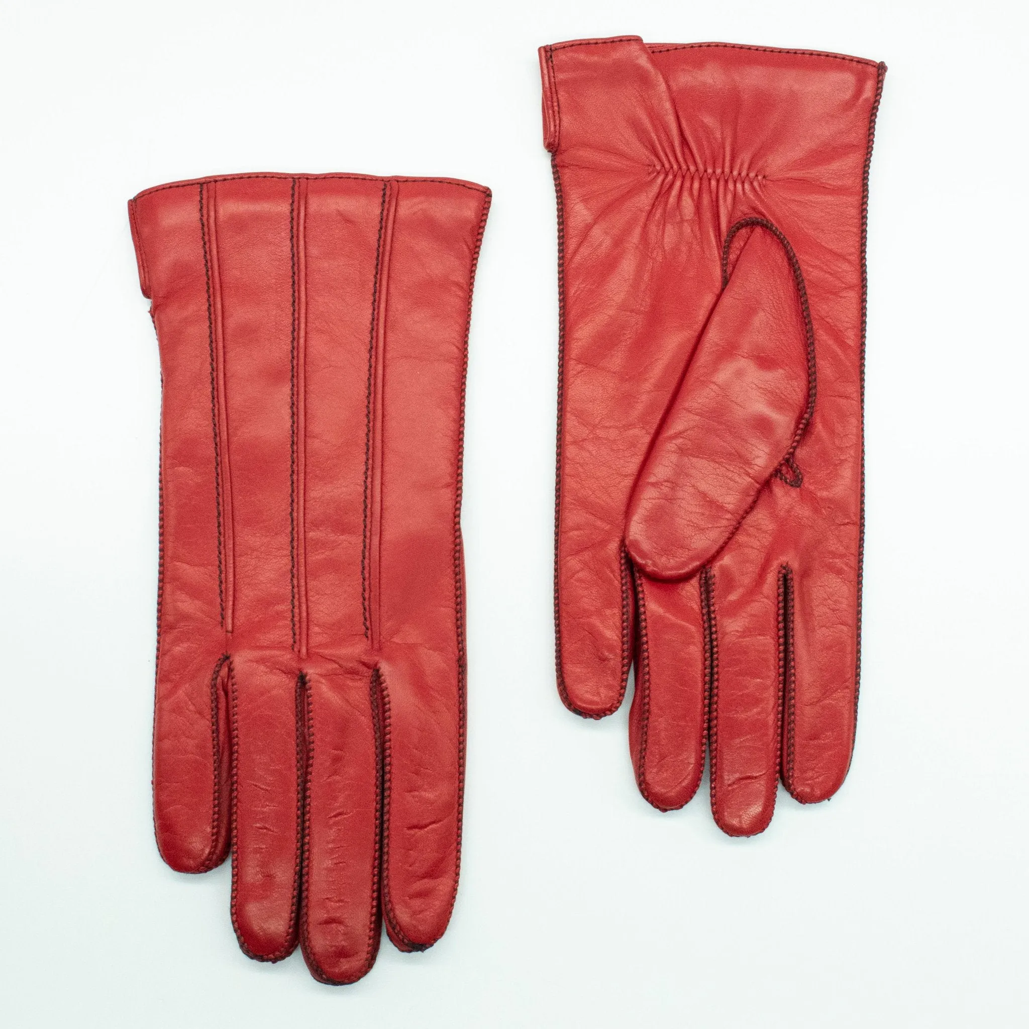 LEATHER GLOVE WITH CONTRAST STITCHING