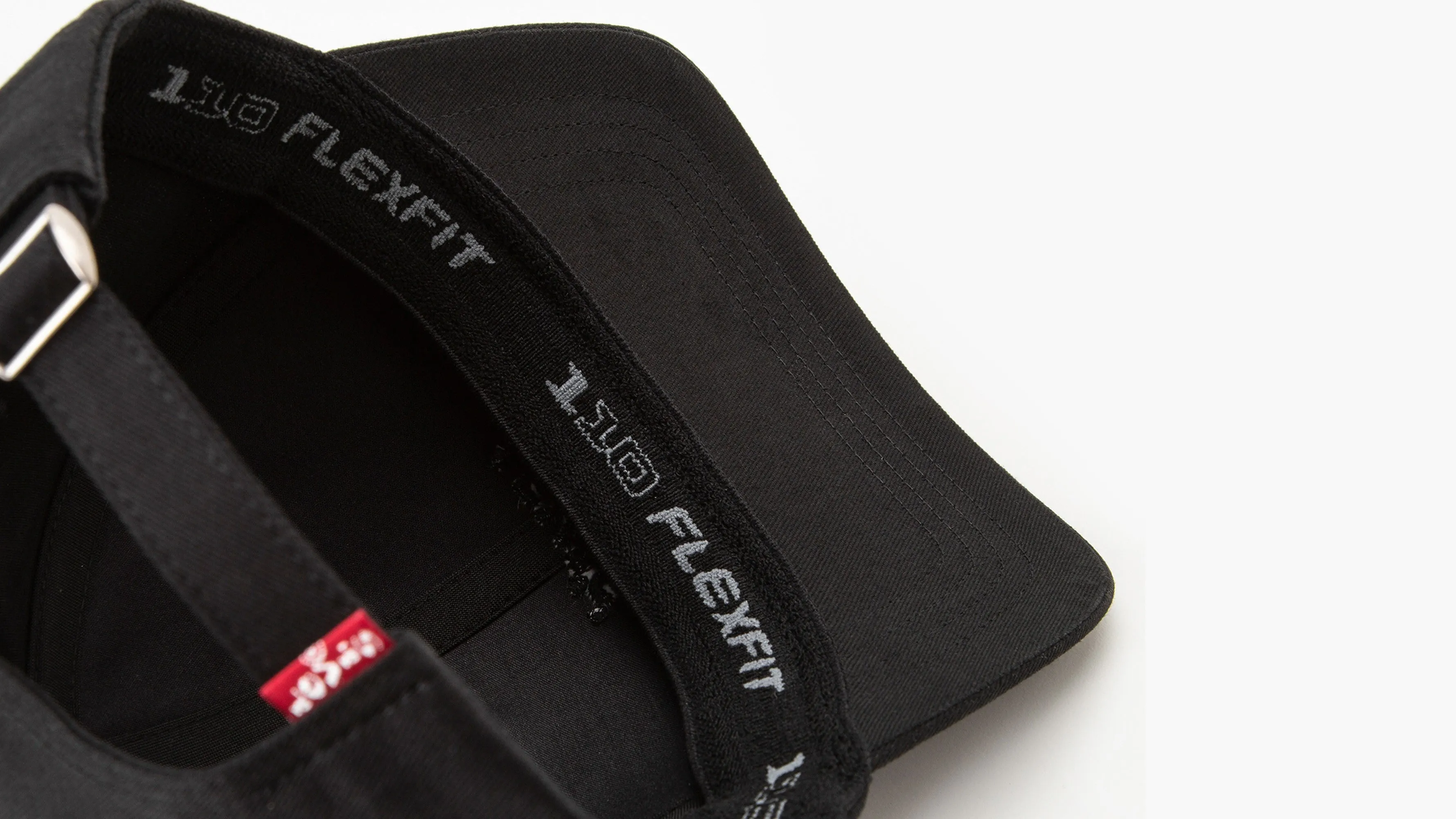 Levi's® Men's Headline Logo Flexfit® Cap