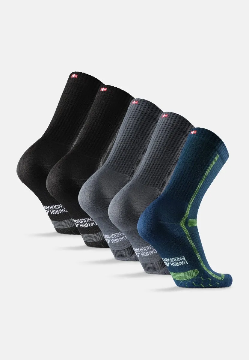 LONG-DISTANCE CREW RUNNING SOCKS