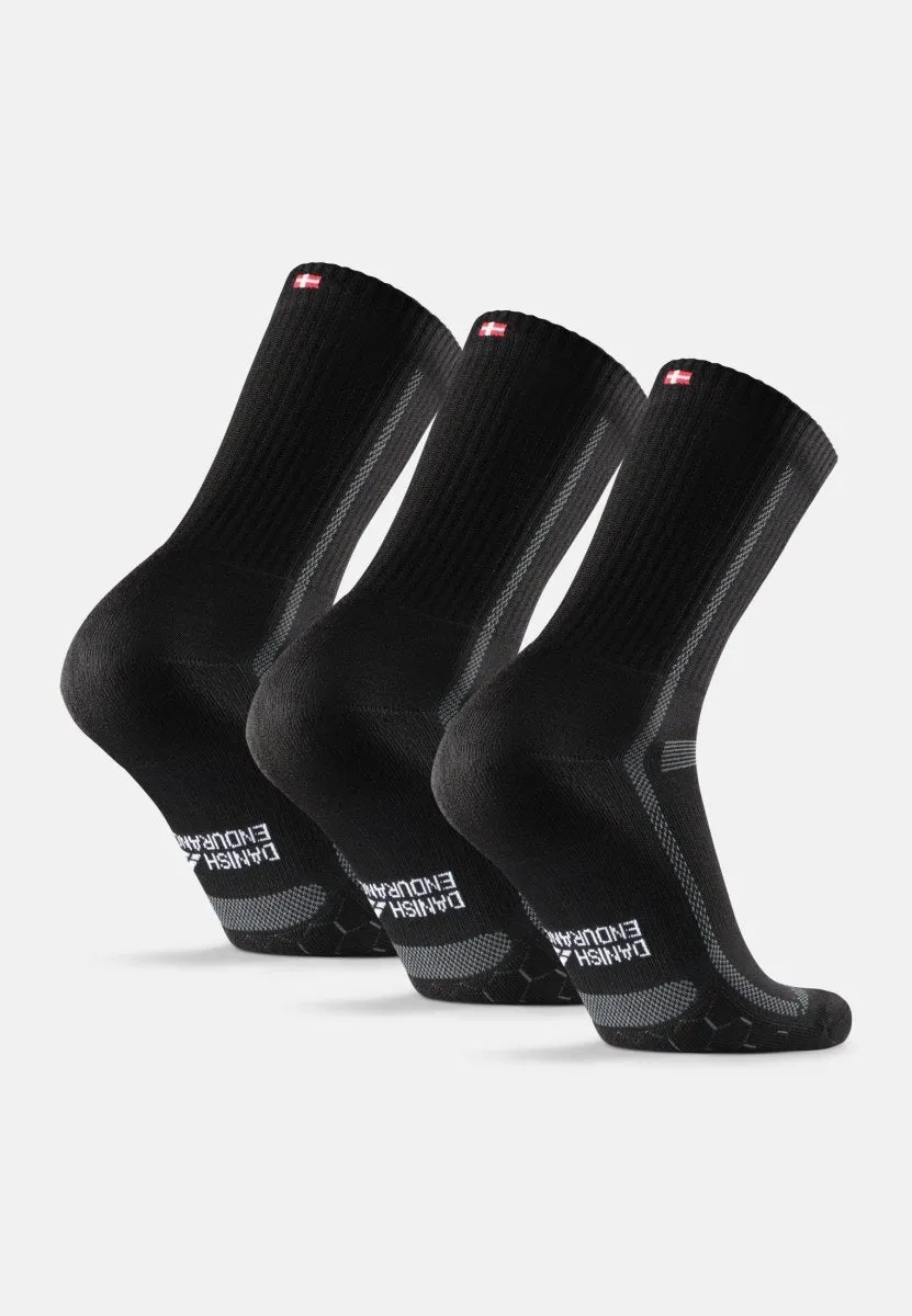 LONG-DISTANCE CREW RUNNING SOCKS