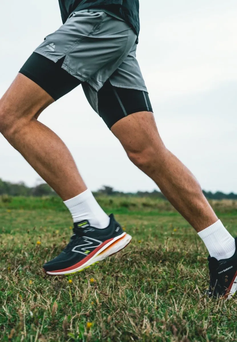 LONG-DISTANCE CREW RUNNING SOCKS