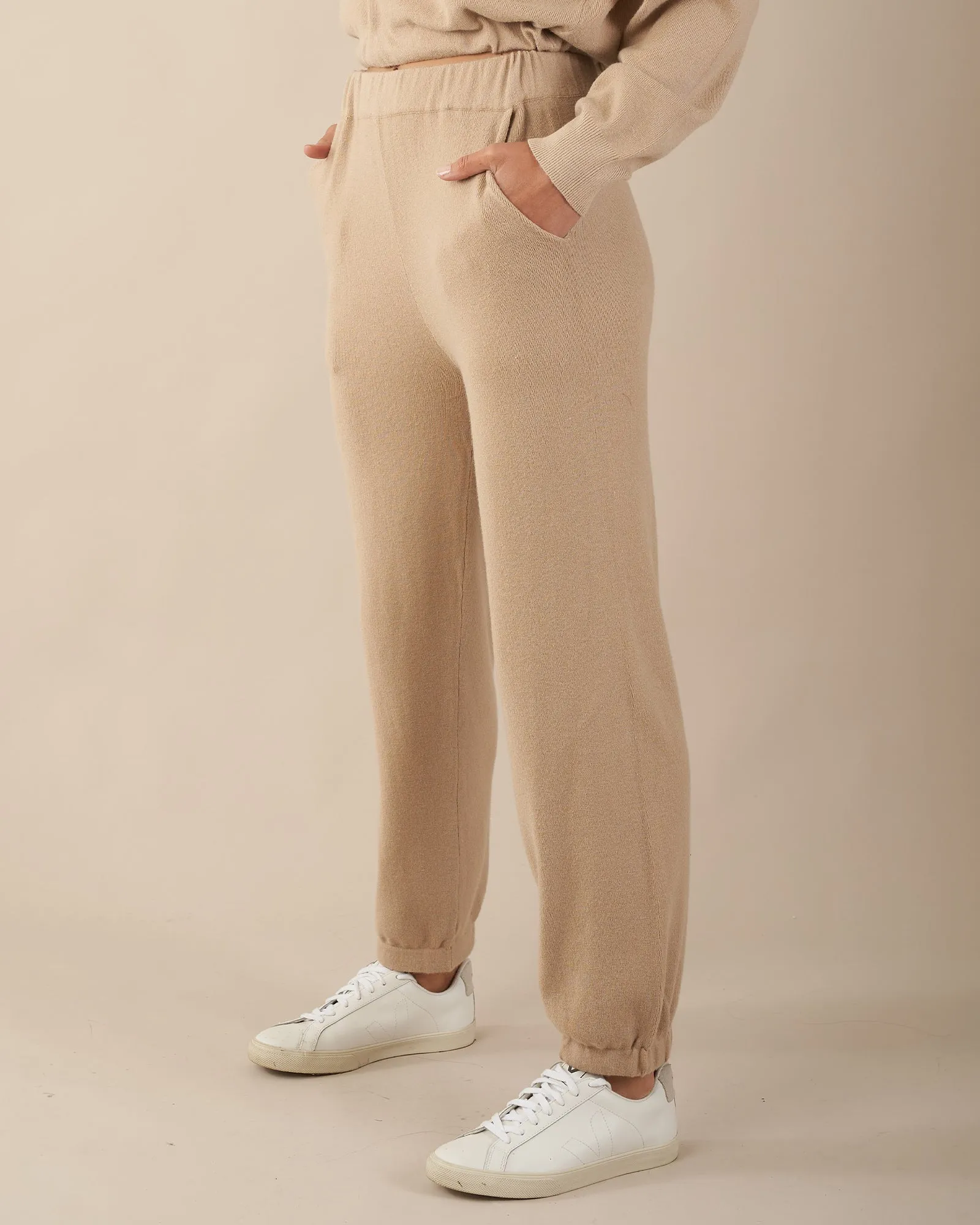 Titan Knit Jogger - Camel